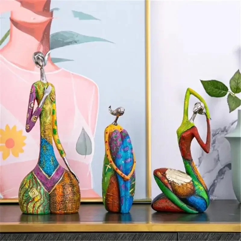 Interior Design Apartment - Painting Woman Resin Statue Figurines For