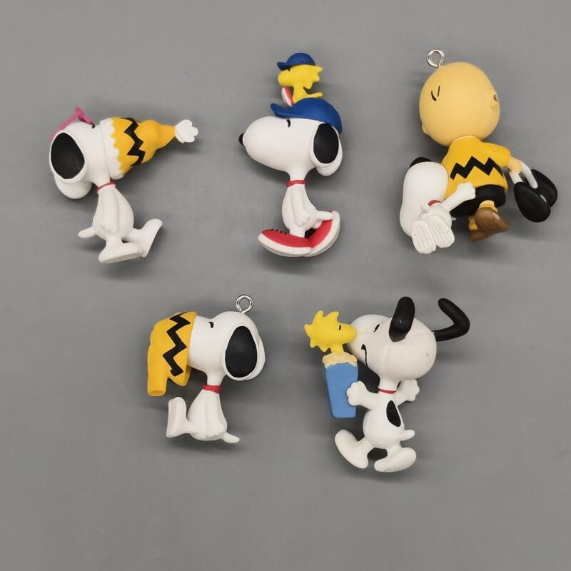 Snoopy Anime Character Figure  - огляд і ціна Interior Design Apartment