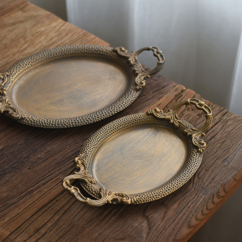 Vintage Iron Oval Serving Tray - огляд і ціна Travertine Tray Oval