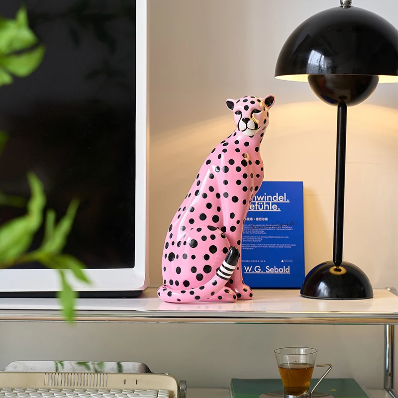 Home Decor Statuette Pink Leop - огляд і ціна Interior Design Apartment